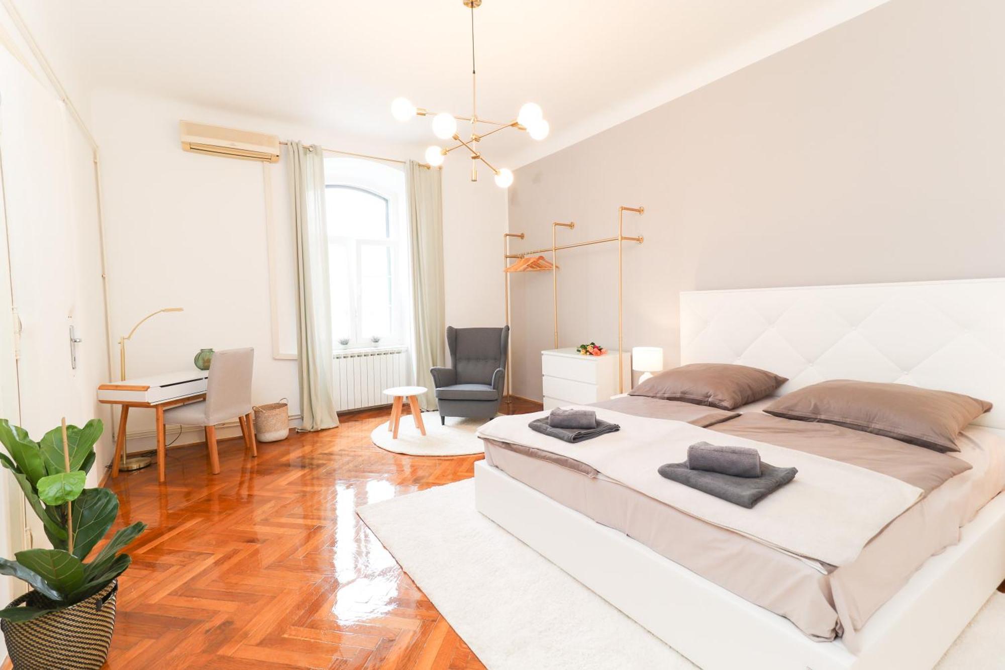 Apartament Luxury Center