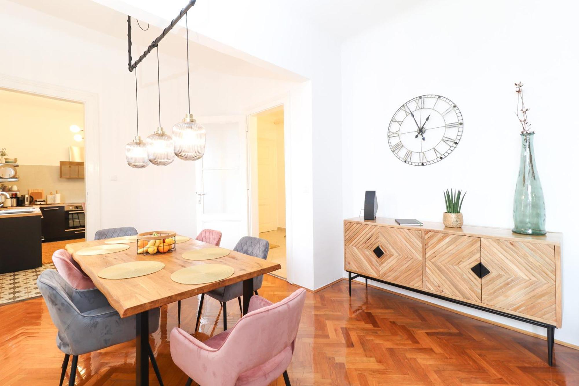 Luxury Center Apartament *